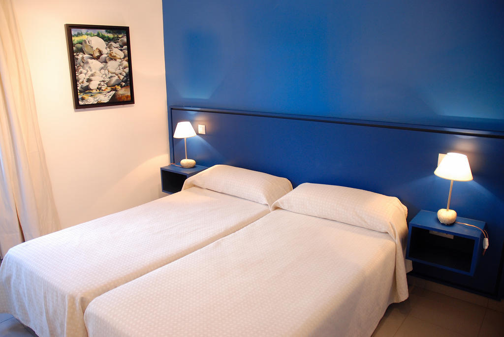 Hostal El Cardenillo Madrigal de la Vera Kamer foto